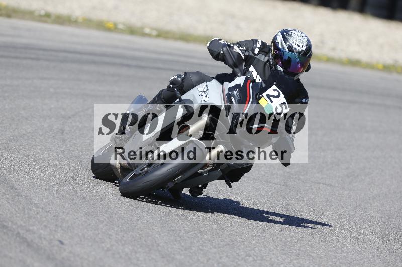 Archiv-2025/03 04.04.2025 TZ Motorsport ADR/Gruppe gruen/25